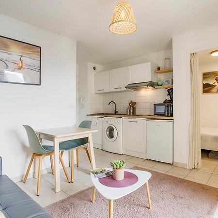 Апартаменты Cosy Flat At 100M From The Beach And Parking Уистреам Экстерьер фото