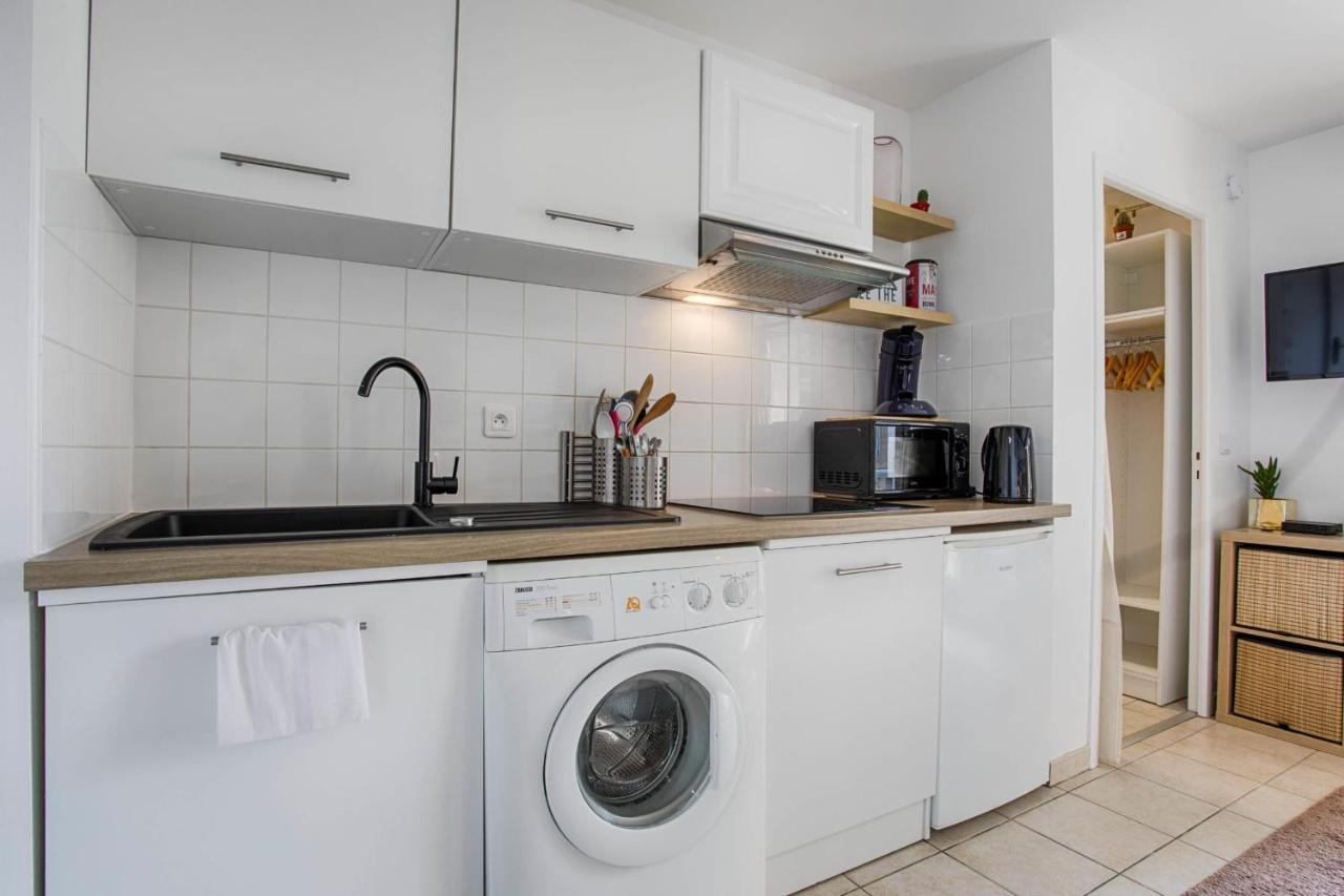 Апартаменты Cosy Flat At 100M From The Beach And Parking Уистреам Экстерьер фото